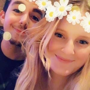 Meet your Posher, Abbey